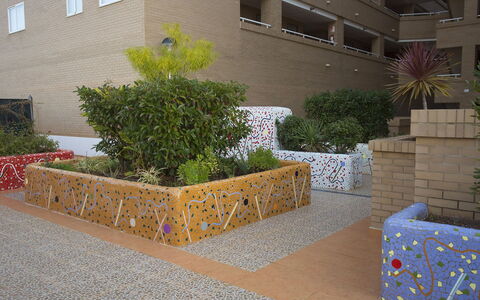 Jardines del Mar - Azahar: Property, Wall, Courtyard, Residential Area, Architecture, Flowerpot, Landscape, Garden, Landscaping, Real Estate