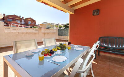 Accommodation:&nbsp;Ni Hao 410.2