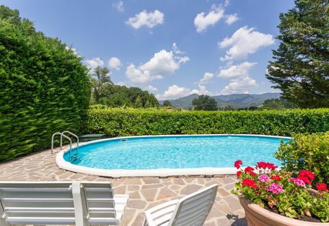 I Pioppi: Property, Swimming Pool, Real Estate, House, Estate, Building, Vacation, Leisure, Home, Villa