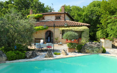 Oasis: Property, House, Swimming Pool, Real Estate, Building, Villa, Estate, Home, Leisure, Backyard