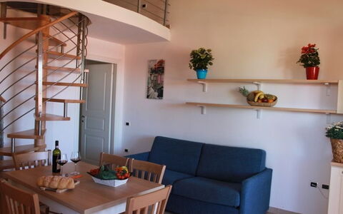 Accommodation:&nbsp;Trilocale Mansardato 332m