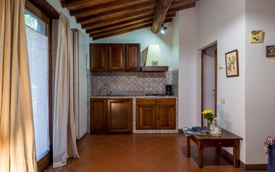 Accommodation:&nbsp;Olivi