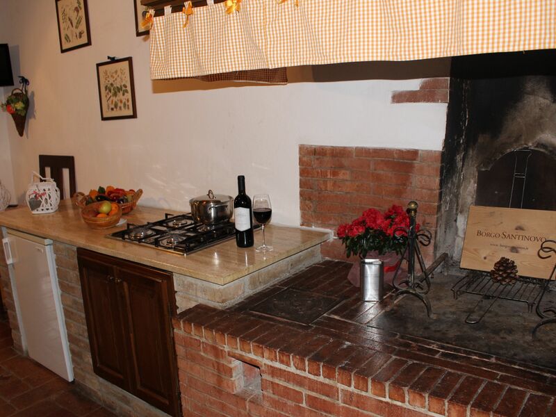 Accommodation:&nbsp;Caminetto