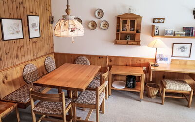 Accommodation:&nbsp;Apt a 086 100.78