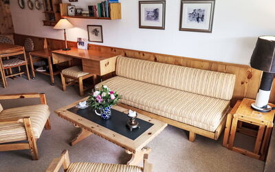 Accommodation:&nbsp;Apt a 086 100.78