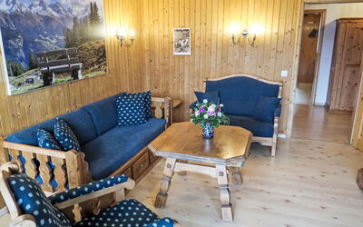 Accommodation:&nbsp;Apt B 098 100.138
