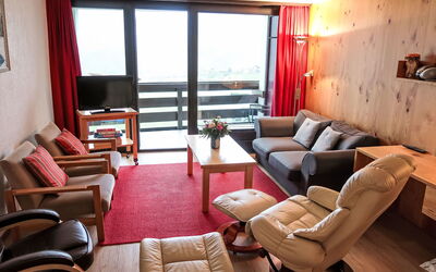 Accommodation:&nbsp;Apt B 048 100.132