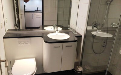 Accommodation:&nbsp;Apt C 032 100.54