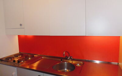 Accommodation:&nbsp;Apt C 033 100.101
