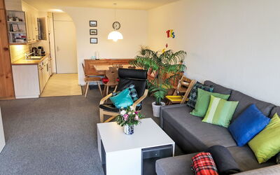 Accommodation:&nbsp;Apt B 086 100.88