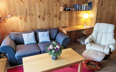 Accommodation:&nbsp;Apt B 048 100.132