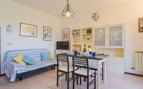 Accommodation:&nbsp;Villaggio 5 Terre 100.7