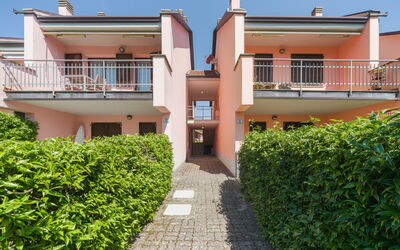 Accommodation:&nbsp;Villaggio 5 Terre 100.12