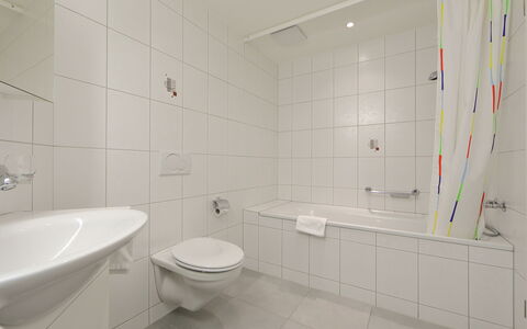 Susanna: Plumbing Fixture, Property, Bathroom, Purple, Building, Tap, House, Floor, Toilet