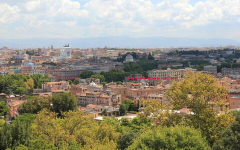 Studio Moremi': Cloud, Sky, Daytime, Building, Tree, Vegetation, Neighbourhood, Urban Design, Horizon, Residential Area