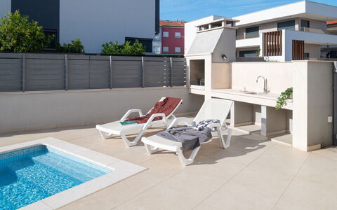 Villa Fasana: Floor, Flooring, Residential Area, Home, Composite Material, Apartment, Shade, Concrete, Tile, Balcony