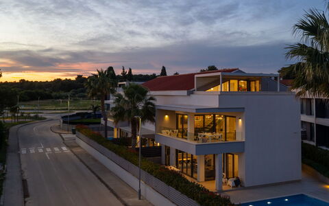 Villa Fasana: Residential Area, Home, Balcony, Estate, Shade, Villa, Resort, Mansion, Hacienda
