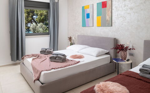 Villa Fasana: Furniture, Bed, Interior Design, Bedroom, Bed Sheet, Bedding, Floor, Flooring, Linens, Room