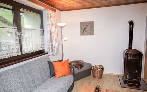 Thaler: Room, Property, Furniture, House, Interior Design, Ceiling, Building, Floor, Home, Real Estate