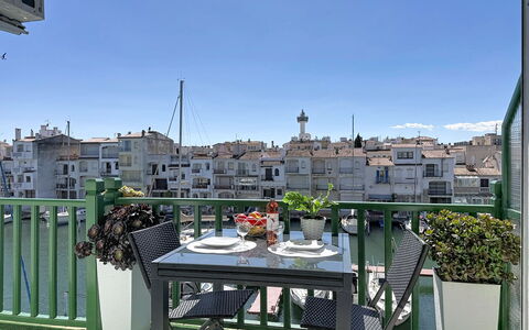Empuriabrava 134: Apartment, Furniture, Balcony, Chair, Flowerpot, Condominium, Houseplant, Shade, Design, Outdoor Furniture