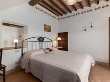 Accommodation:&nbsp;Melograno 2604