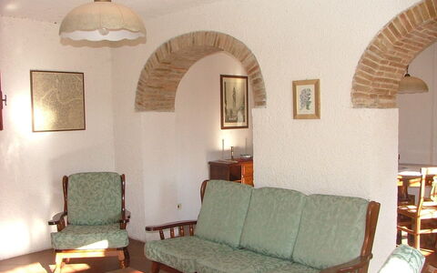 Accommodation:&nbsp;1201
