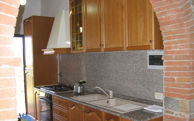 Accommodation:&nbsp;510