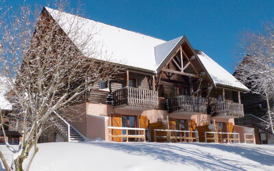 Accommodation:&nbsp;Le Bois de la Reine 110.4