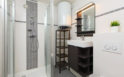 Accommodation:&nbsp;Studio 604 with Balcony 600.5