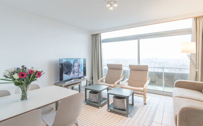Accommodation:&nbsp;Seaview 2 610.4
