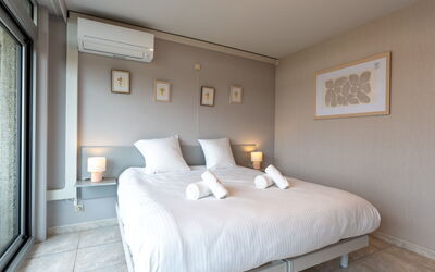 Accommodation:&nbsp;Astrid with Parking & Seaview 610.8