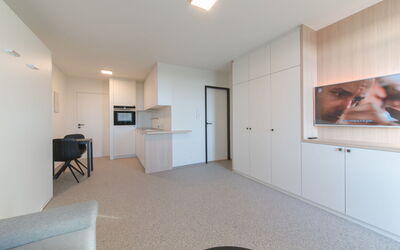 Accommodation:&nbsp;Astrid 802 with Parking 610.7