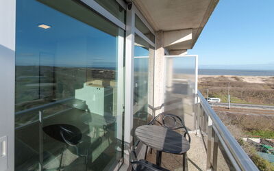 Accommodation:&nbsp;Astrid 802 with Parking 610.7