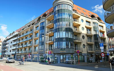 Helvetia with Parking - Bruges, Flemish, Belgium