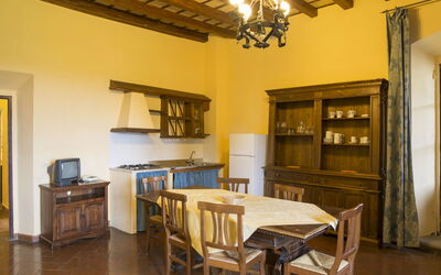 Accommodation:&nbsp;Torretta 8