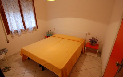 Accommodation:&nbsp;Casa Daniela 500.3