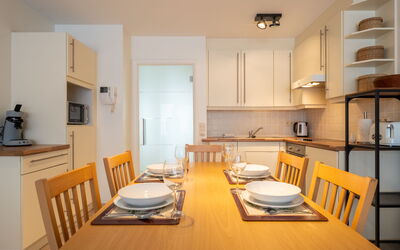 Accommodation:&nbsp;Leonifi with Terrace 711.3