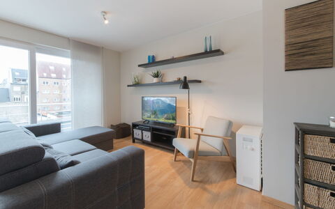 Accommodation:&nbsp;Havenhuys 304 with Balcony 715.2