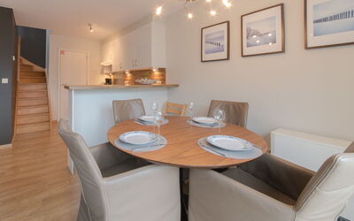 Accommodation:&nbsp;Havenhuys 304 with Balcony 715.2
