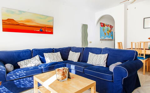 Edif. Museo 2ºk: Living Room, Room, Furniture, Property, Blue, Interior Design, Table, Yellow, Couch, Wall