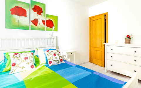Edif. Museo 2ºk: Room, Bedroom, Interior Design, Furniture, Wall, Green, Turquoise, Product, Bed Sheet, Bed