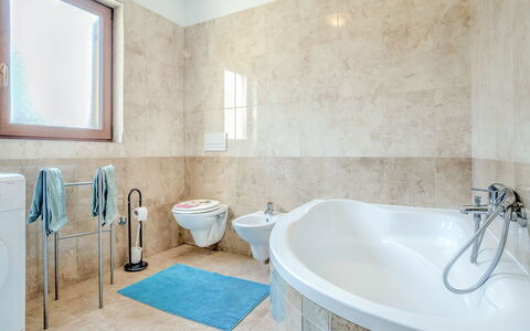 Poreč Tar 103: Bathroom, Property, Room, Bathtub, Interior Design, Floor, Wall, Tile, House, Real Estate