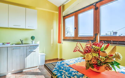 Accommodation:&nbsp;Ulika 103.3