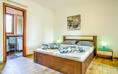Accommodation:&nbsp;Ulika 103.3