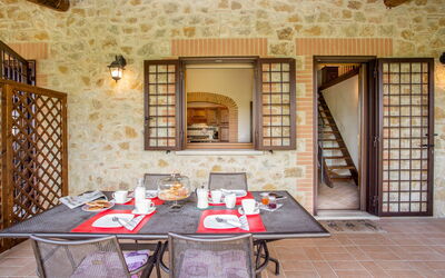 Accommodation:&nbsp;Gatti