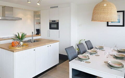 Bredene 500: Furniture, Interior Design, Flooring, Light Fixture, Countertop, Kitchen, Wood, Ceiling, Cabinetry, Floor
