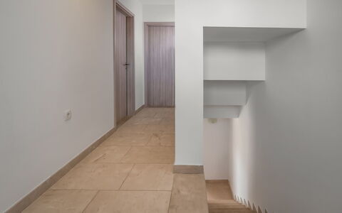 Mario 2: Property, Room, Floor, Wall, Building, House, Architecture, Interior Design, Plaster, Material Property