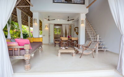 Accommodation:&nbsp;House 8