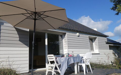 Kermahé: Property, House, Building, Cottage, Home, Roof, Real Estate, Architecture, Shade, Umbrella