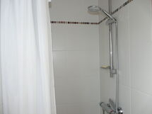 Accommodation:&nbsp;Nautica 330.1